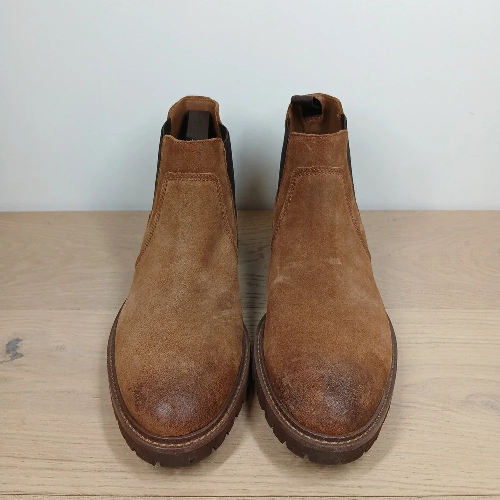 Johnston & Murphy Chelsea Boots Mens 11.5 M Tan Suede Lug Sole Rugged Heritage